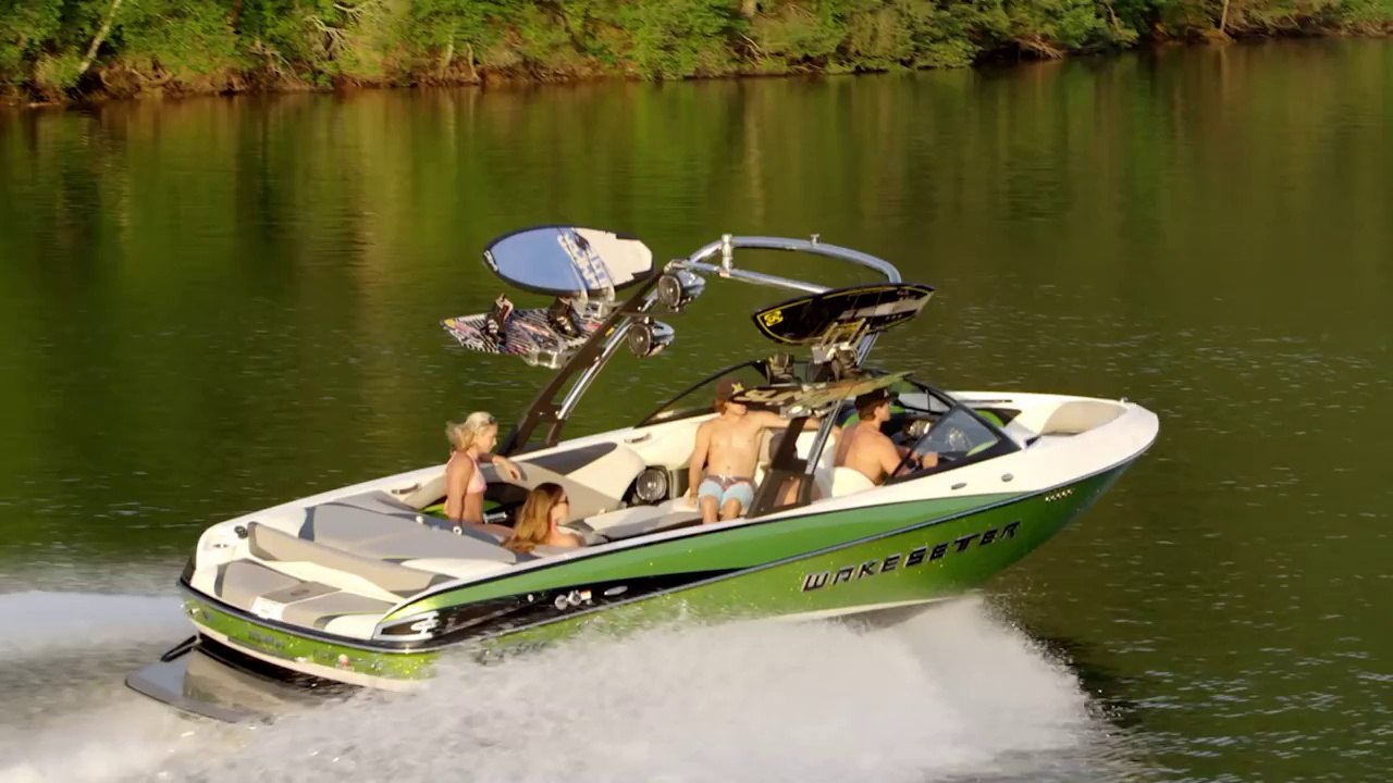 Malibu Factory Tour 2014 Watch how they make Malibu Boats Different from Others