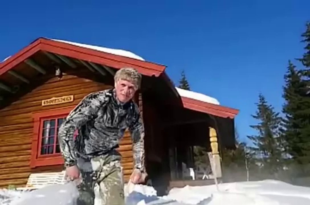 Slowmo Snow Faceplant