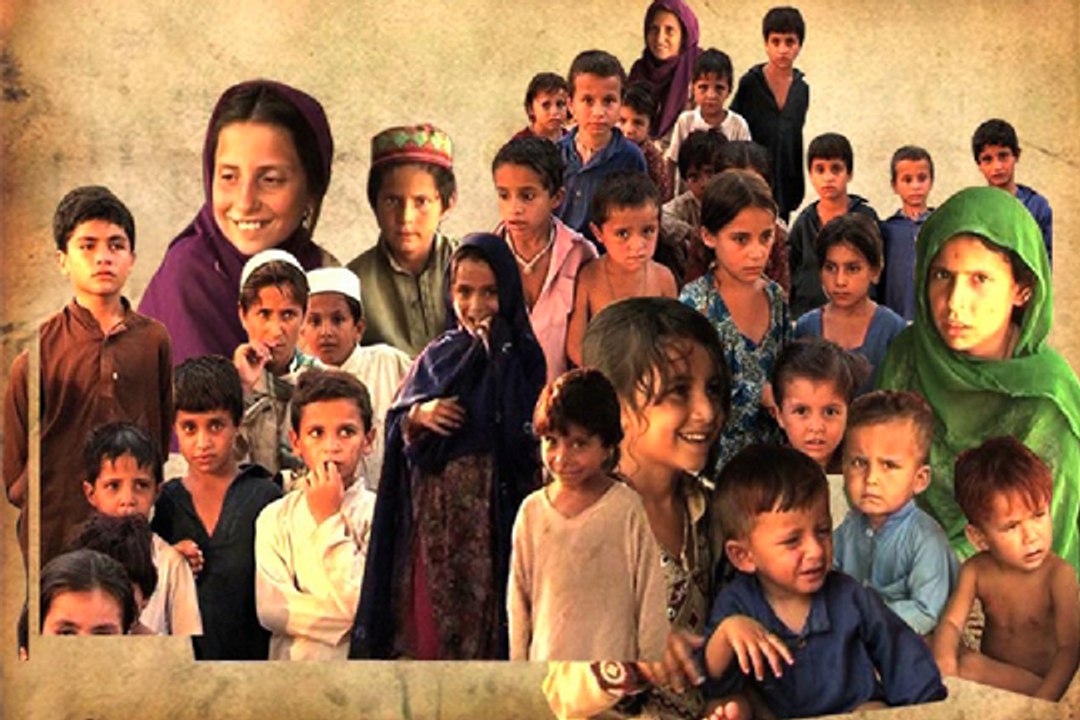 Dunya News - World Population Day: NWA's 9 brothers have 320 children out of several wives