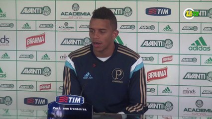 William Matheus está insastifeito com a posição do Palmeiras no Brasileirão
