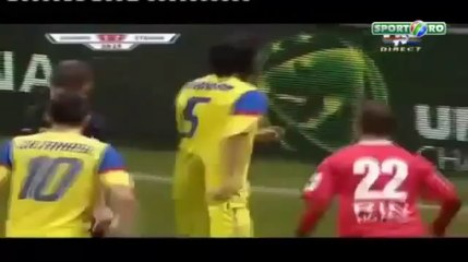 Sahaya Roket Atan Çılgın Taraftar