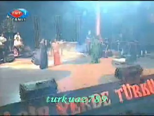 Nursaç DOĞANIŞIK & Emel TAŞÇIOĞLU & Gülşen KUTLU-Avluya Bir Kuş Kondu