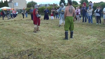 Cauvicourt 06-2014 Chevalier Serrieres de Hilaire-vs-François son écuyer