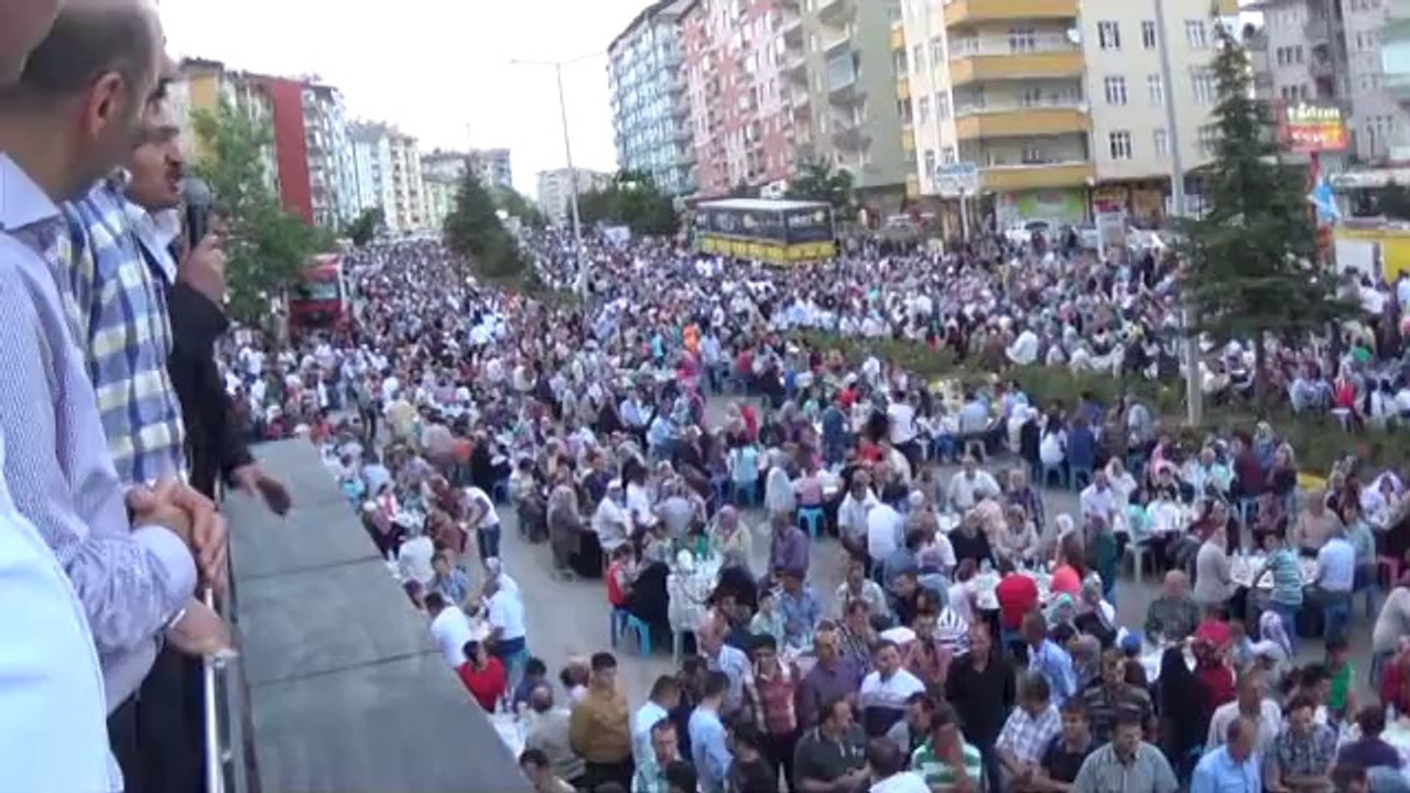Konya Büyükşehir’den, Seydişehir’de 15 bin kişiye iftar