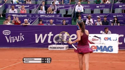 Halep i Niculescu wygrały przed własną publicznością