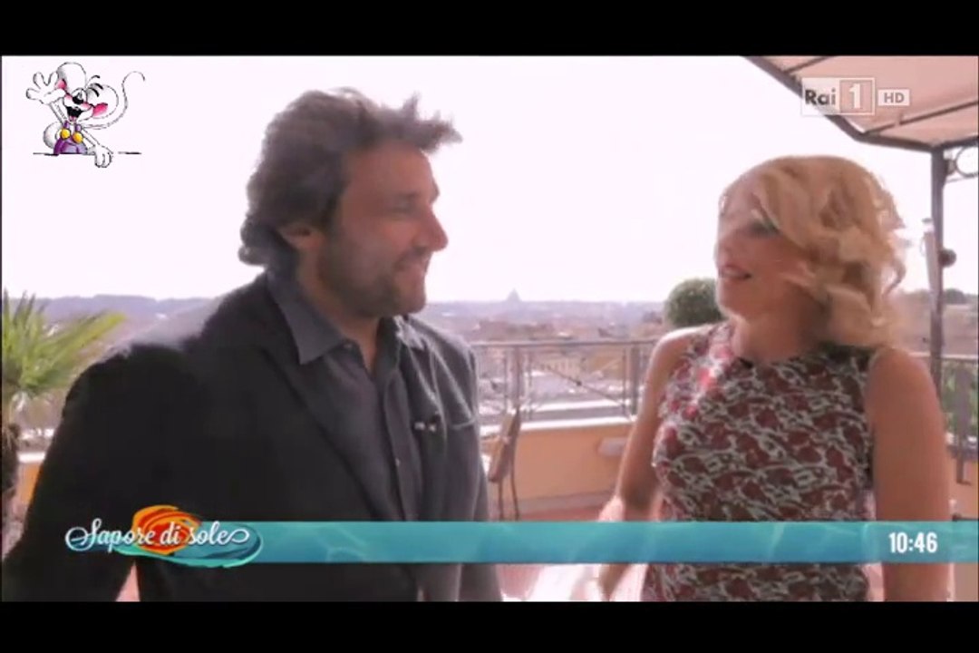 Flavio Insinna a Uno Mattina Estate (11-07-14)