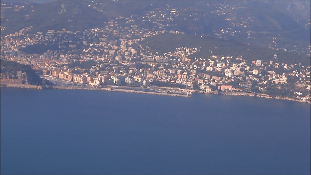 Dans les airs entre Nice et Bastia