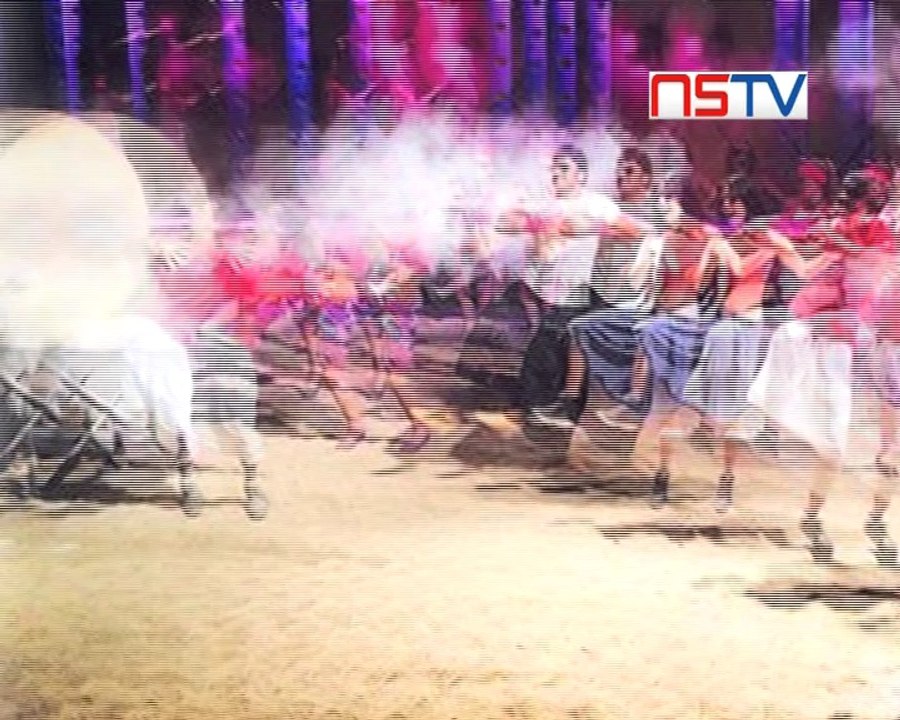 Now Sunny Leone does lungi dance