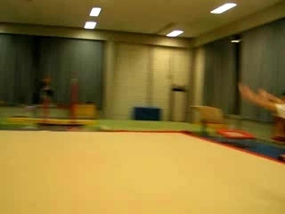 Dione - Rondade Salto vrille