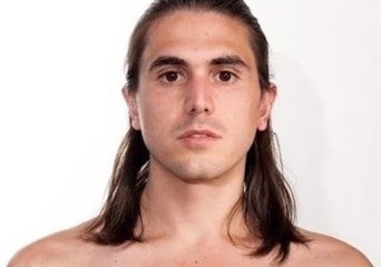 Musician Applies Stunning 'Planet of the Apes' Make-Up for a Gig