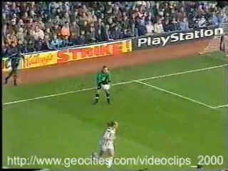 funny clip stupid soccer goal