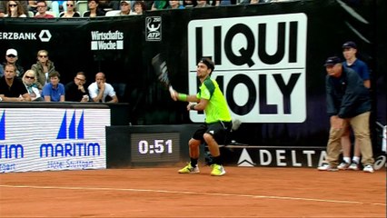 L'irascibile Fognini se la prende con la racchetta