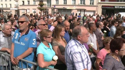 Un an après l'accident, Brétigny rend hommage aux victimes