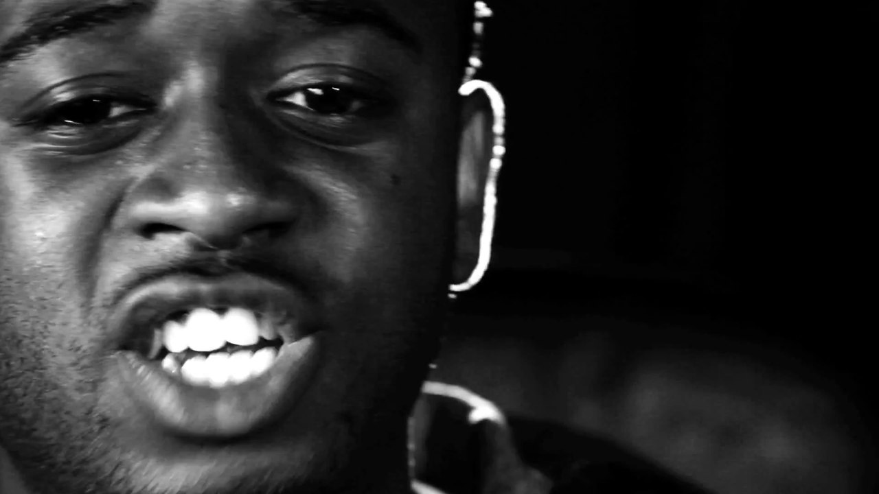 NICO LINDSAY - CURRENTLY THINKING (OFFICIAL MUSIC VIDEO)