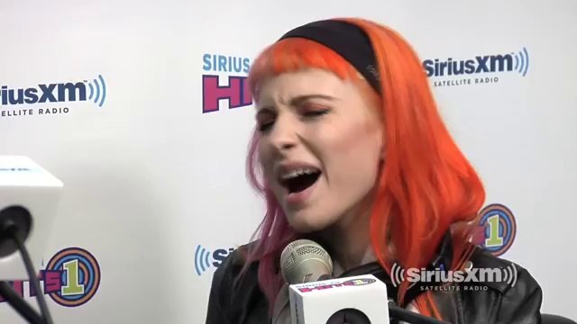 Paramore - In Between Days- The Cure Cover Hits1