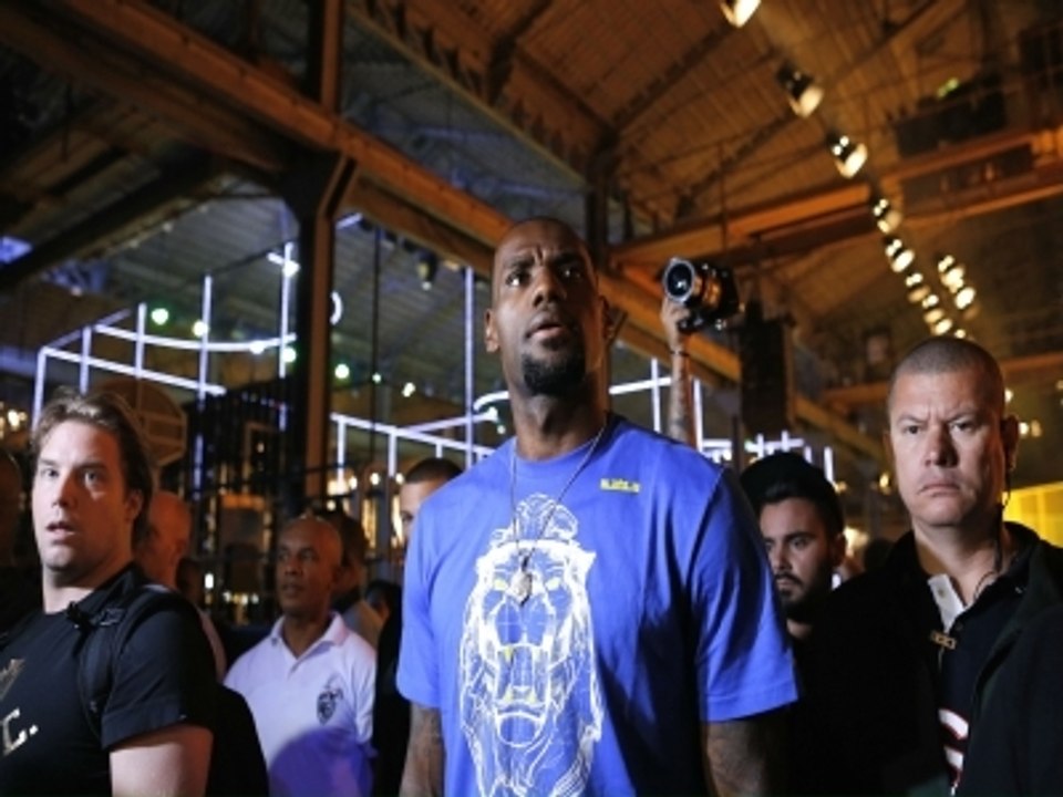 LeBron: Move back to Cleveland 'exciting'