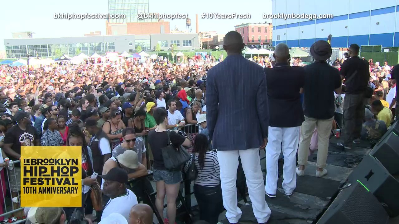 Jay Electronica Spits "Exhibit C" From the Crowd