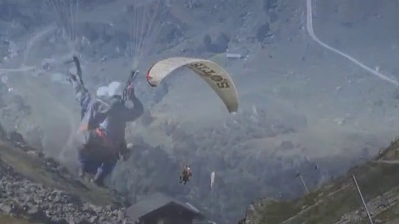 Baptême de l'air en parapente à Méribel (1/3)
