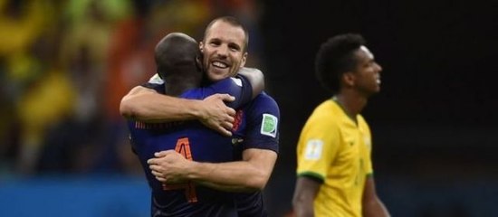 Saccomano refait le Mondial : épisode 28