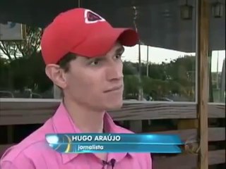 Namorado Coloca Câmera Escondida e Não Acredita No Que A Namorada Faz