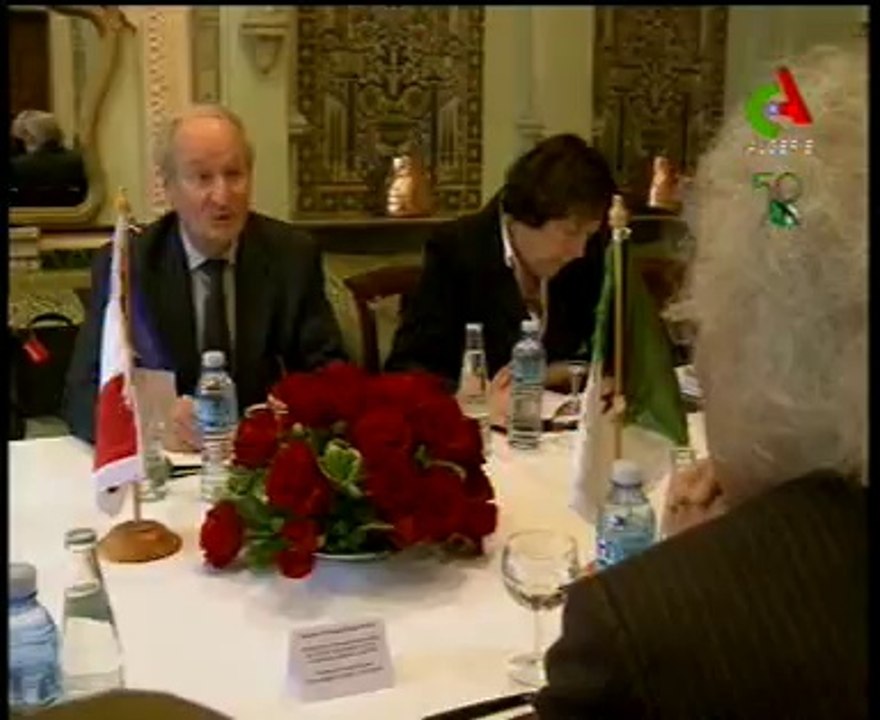 Algerie,l'Academie des sciences est approuvée