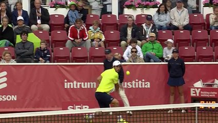 ATP Bastad: Cuevas bt Sousa (6-2 6-1)