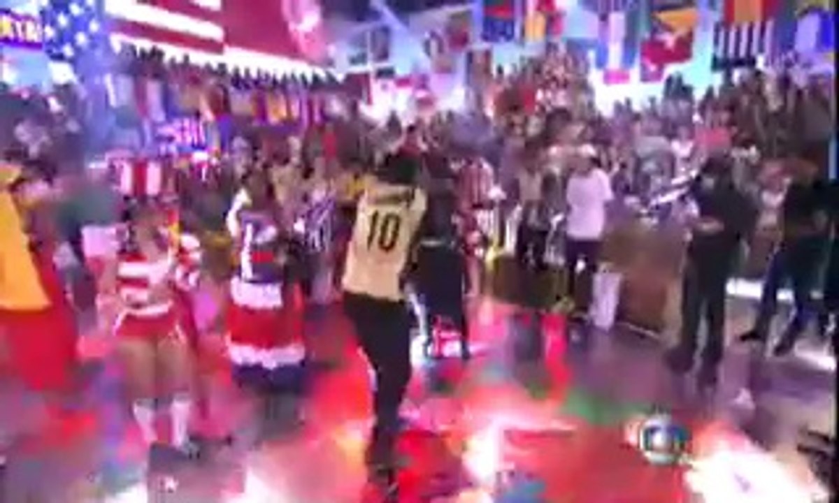 TV Globo 2014-07-13 Esquenta 17  Preliminares Mumuzinho