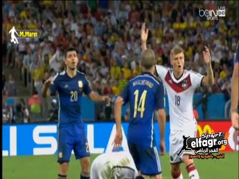 إصابة قوية لشفاينشتايجر بعد ضرب لأجويرو | تعليق رؤوف خليف - أبو تريكة