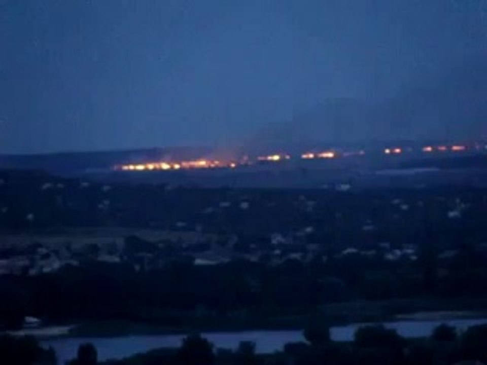 Луганск На окраине города идет жаркий бой (13.07.2014г.)