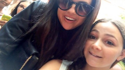 VIDEO Selena Gomez Meet Fans After Nip Slip