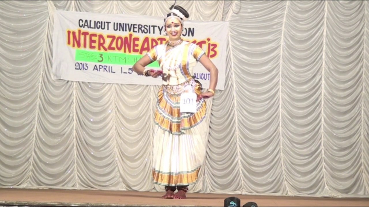 Mohiniyattam | Inter Zone Arts Fest