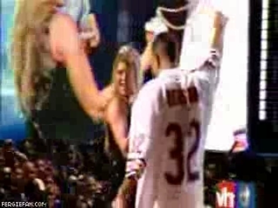 Glamorous live Fergie et ludacris