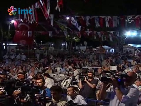 İhsanoğlu: Tek partinin değil, altı partinin desteklediği adayım