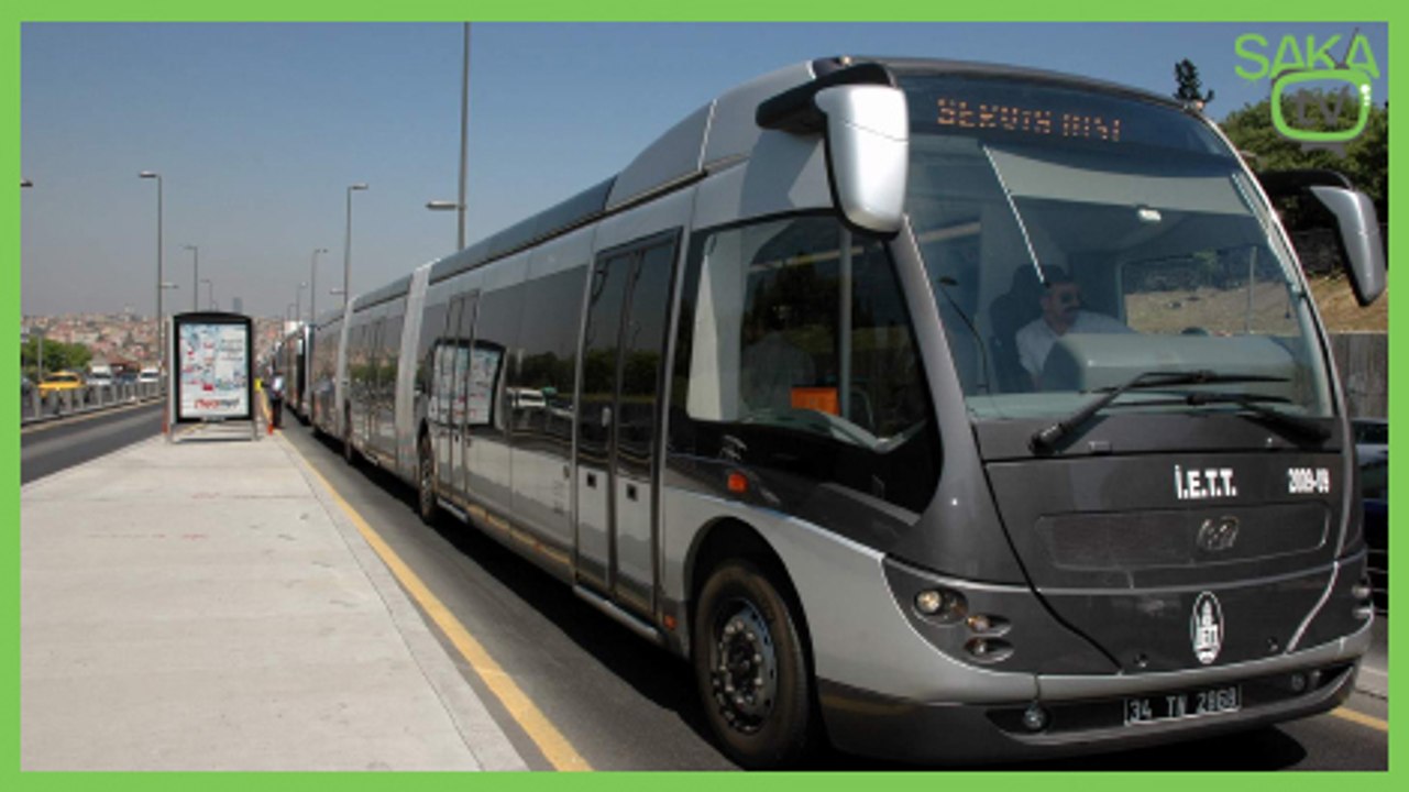 Kameraya Vura Vura Metrobüs Metrobüs Gezmek
