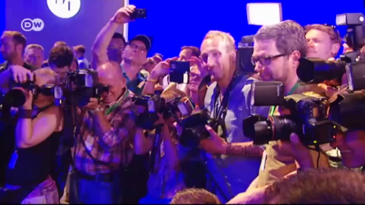 Die schau der modedesignerin ioana ciolacu | euromaxx