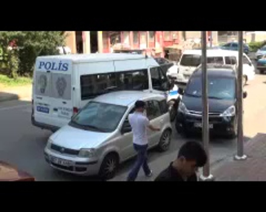 Görevlinin Dikkati Sayesinde Dolandırılmaktan Kurtuldu