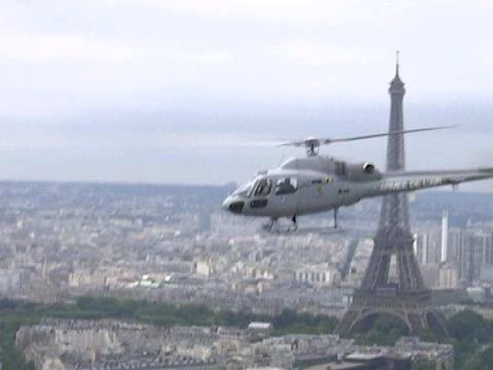 14 juillet - Le défilé à bord d'un hélico de l'armée de l'air - 14/07