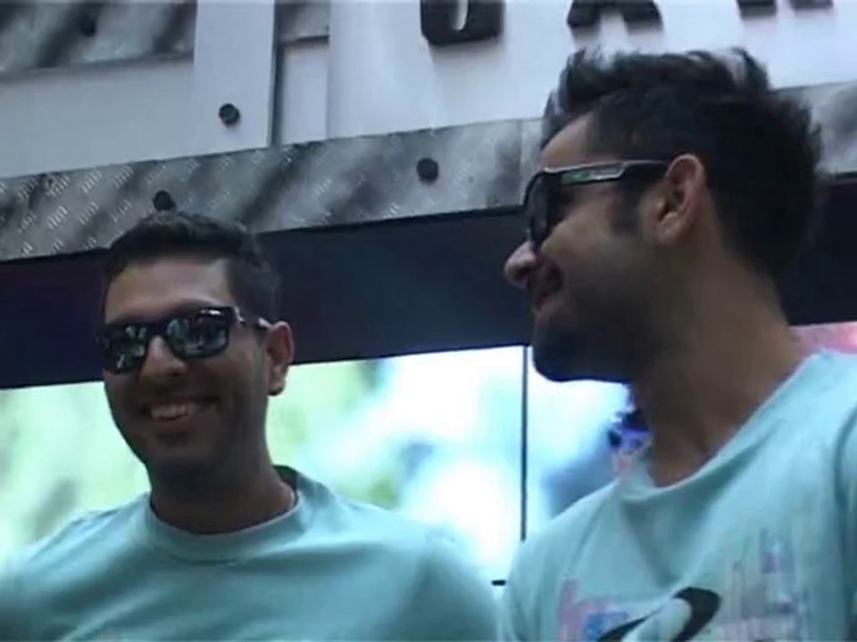 Virat Kohli & Yuvraj Singh For Oakley's Disruptive By Design Experience At Ambience Mall, Gurgaon
