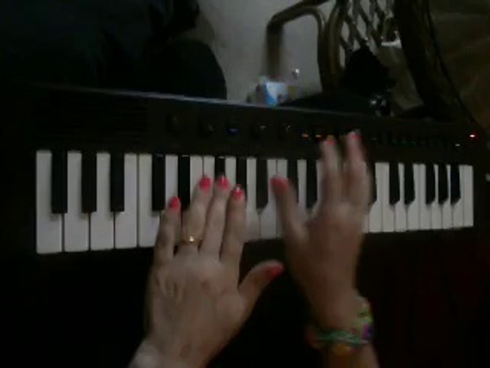 Musique de bar yamaha portasound