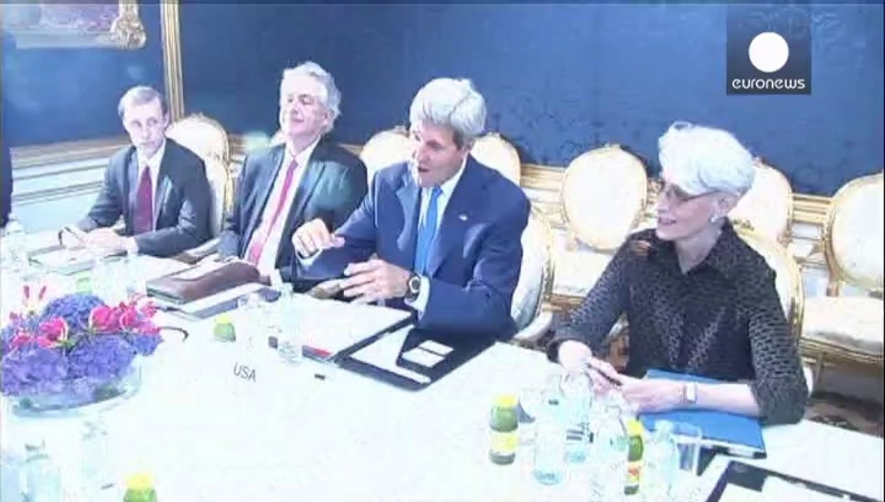 Kerry busca acuerdo con Irán sobre programa nuclear