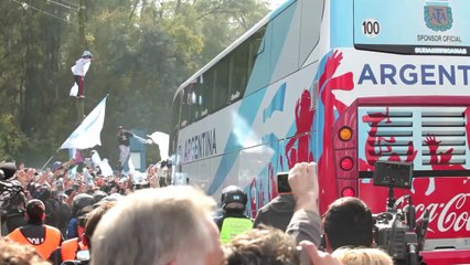 Argentine - L'Albiceleste acclamée à son retour au pays