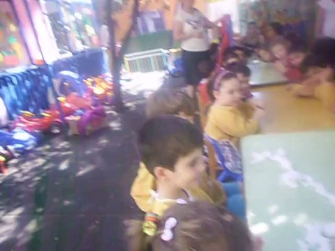 Bulgurlu Üsküdar Acıbadem Uçan Balon Anaokulu Köpük partisi 1