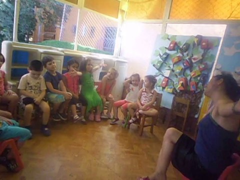 Bulgurlu Üsküdar Acıbadem Uçan Balon Anaokulu 2009 gurubundan şarkılar 1