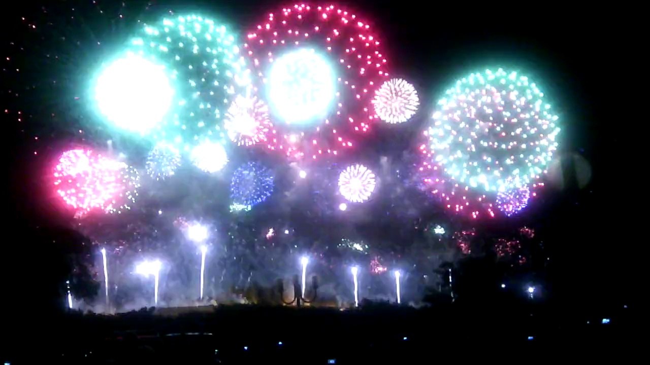 Feu d'artifice Carcassonne 14 juillet 2014