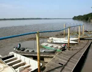 Mana - En el muelle de San Blas