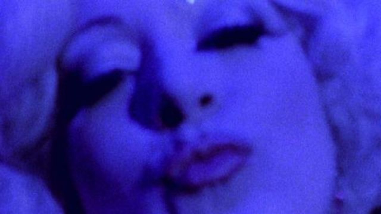 Notes from All Over - The Burlesque Performer Dirty Martini Takes it Off!