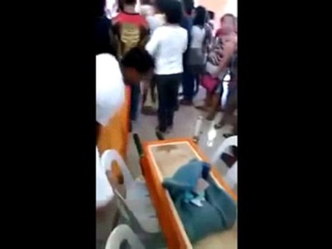 Young Filipino Girl Wakes Up at Her Own Funeral!