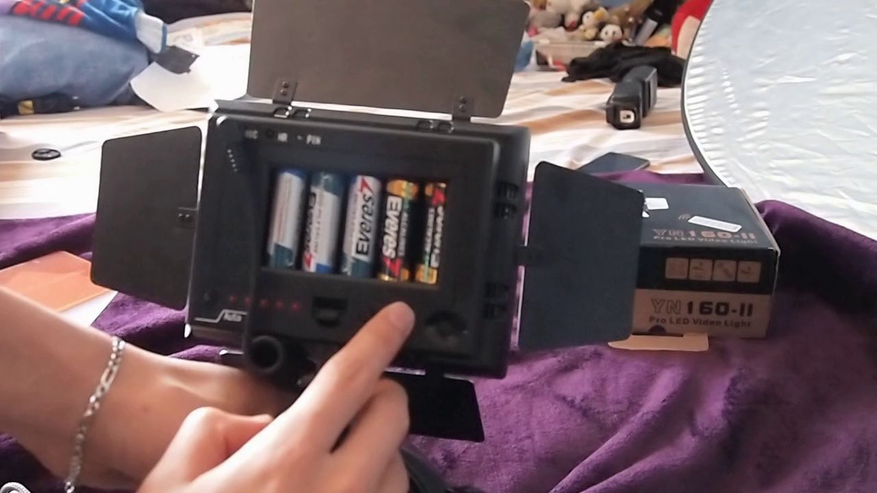 Présentation de la torche Yongnuo YN160 II