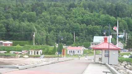 L'ANSE-SAINT-JEAN    --- FJORD-DU-SAGUENAY--  (QUÉBEC)  LE 6 JUILLET 2014