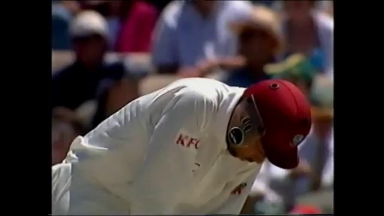GLENN MCGRATH - HAT TRICK VS WEST INDIES PERTH 2000-01